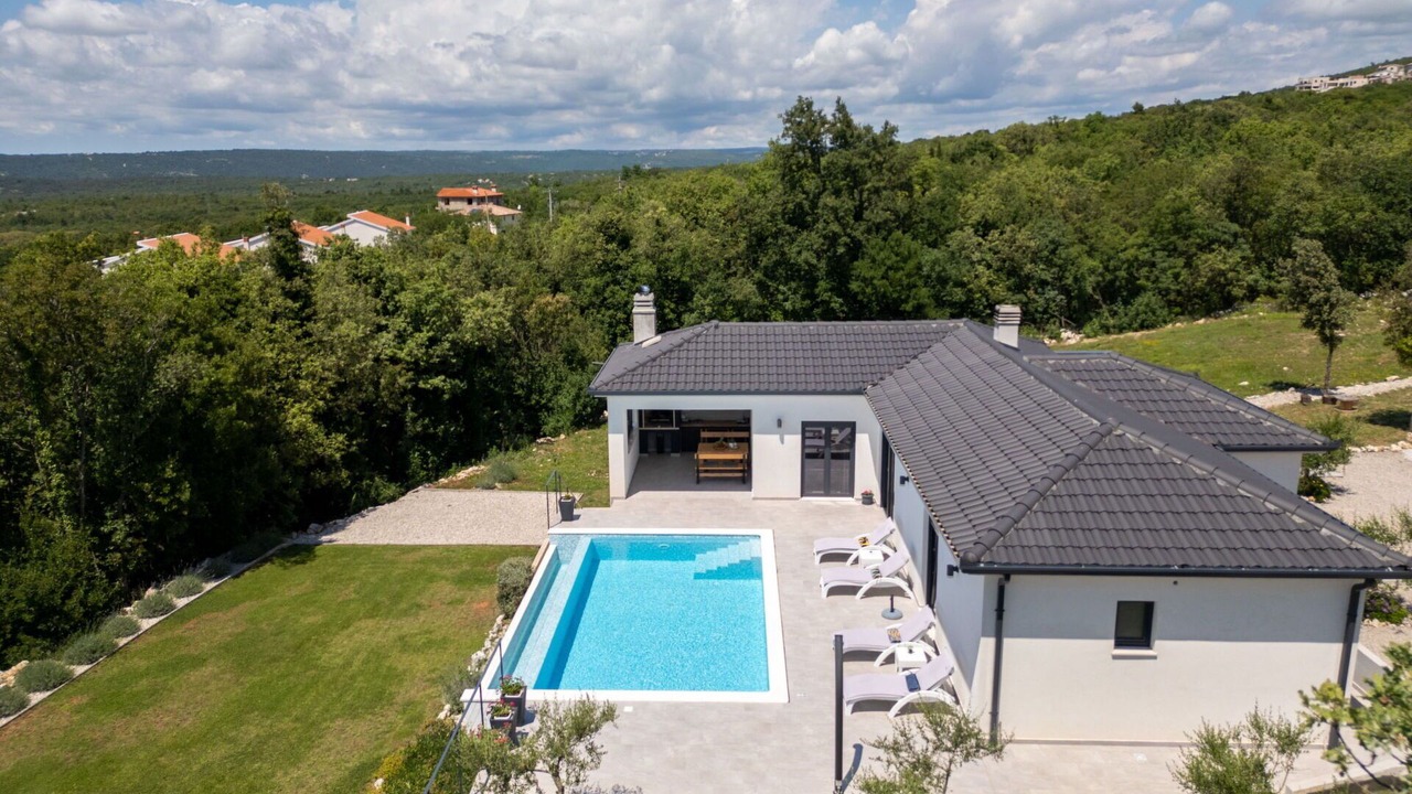 Photo of Outdoor in Diminici