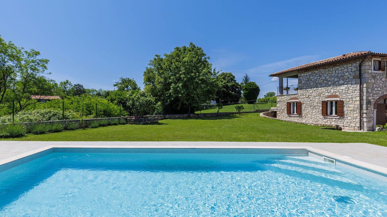 Photo of Outdoor in Nedescina