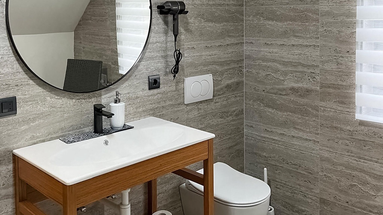 Photo of Bathroom in Cabar