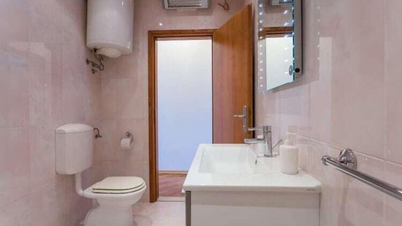 Photo of Bathroom in Montovjerna