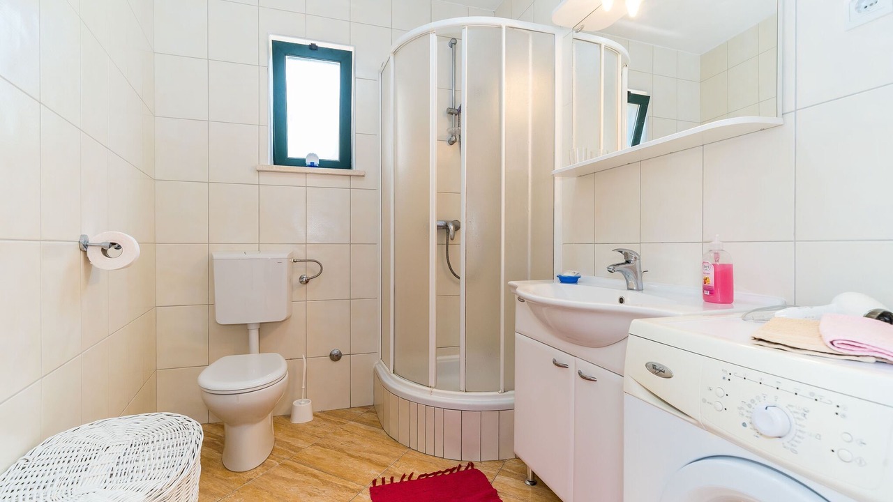 Photo of Bathroom in Ploce