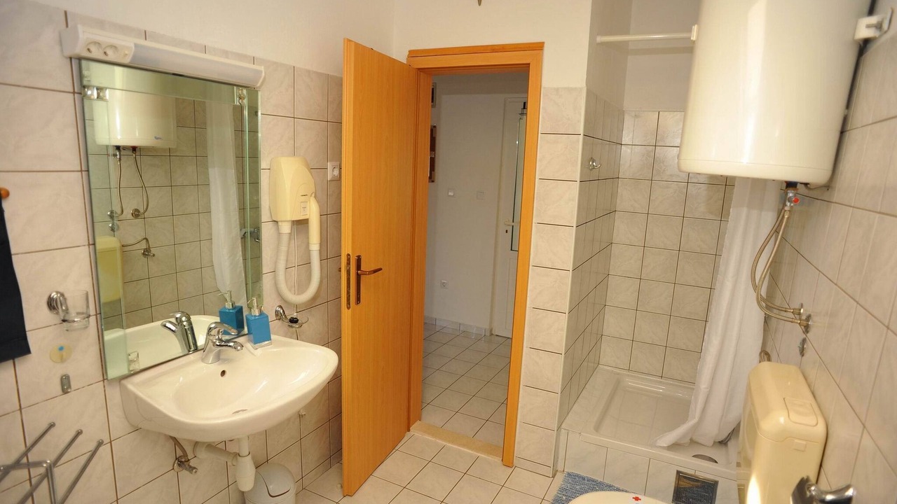 Photo of Bathroom in Sutivan