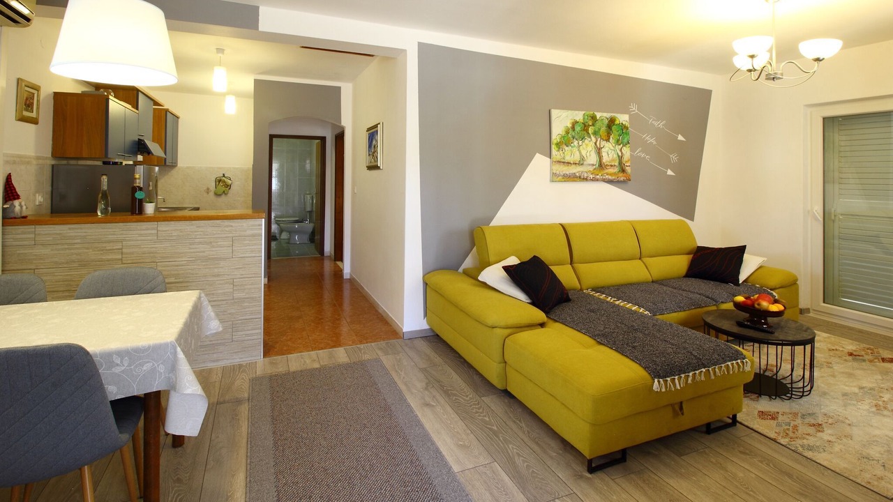 Photo of Livingroom in Cilipi