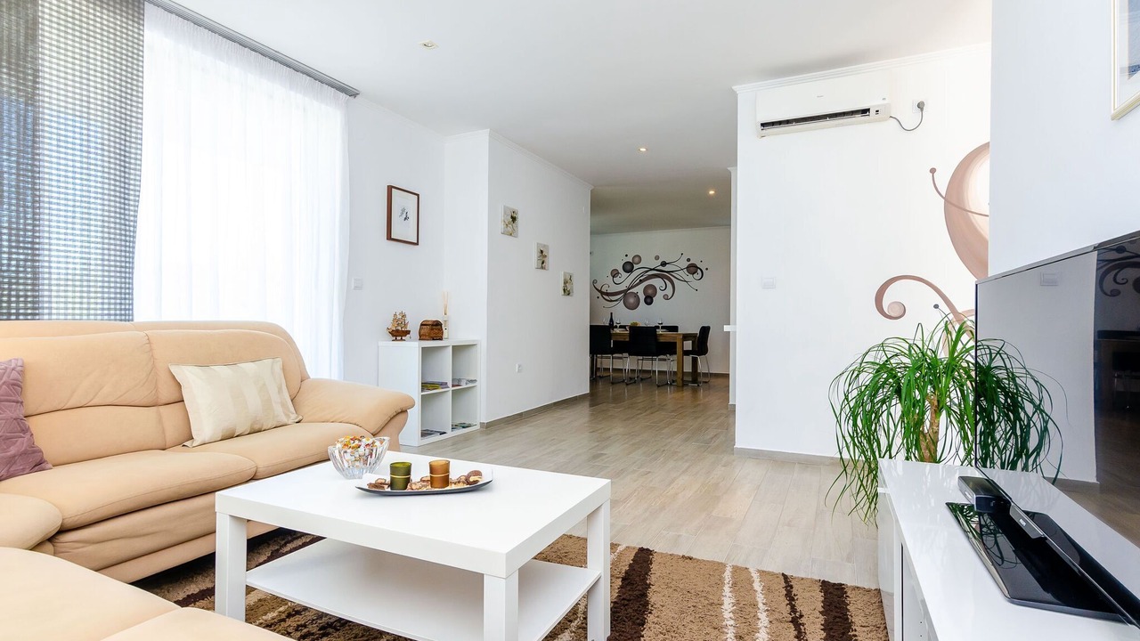 Photo of Livingroom in Popovici