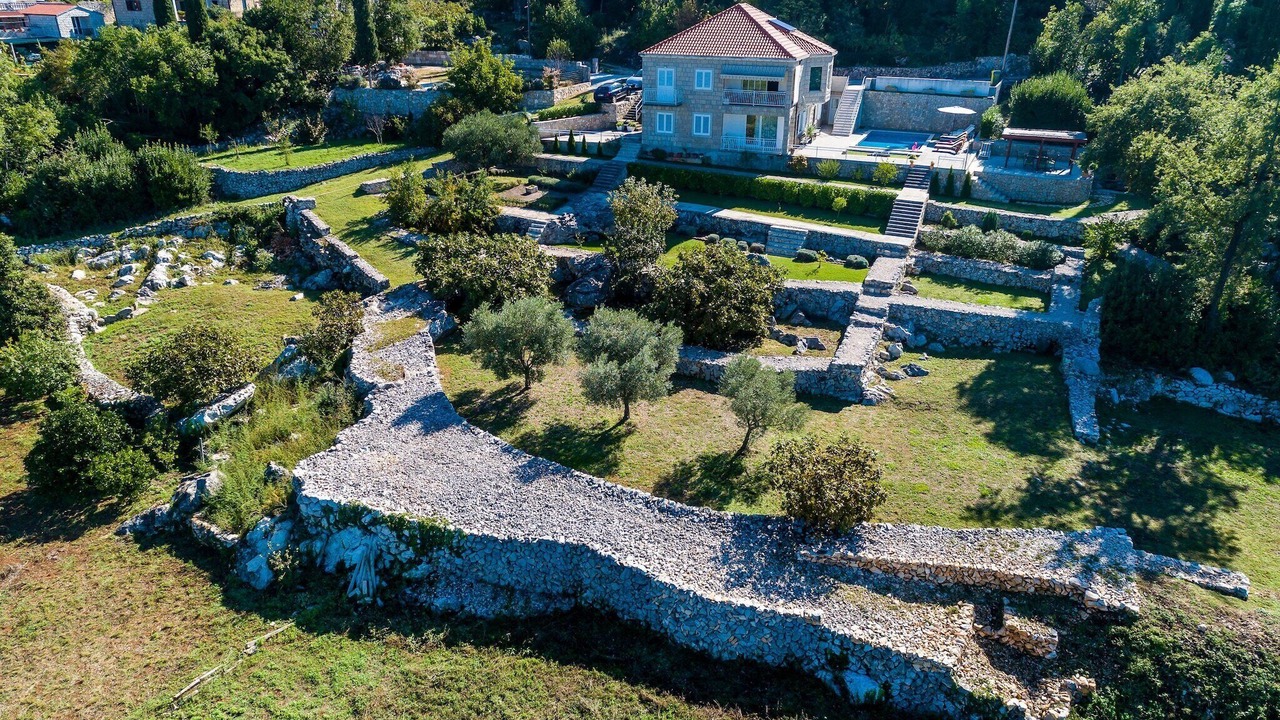 Photo of Outdoor in Popovici