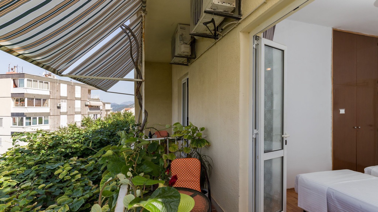 Photo of Patio Balcony in Gornji Kono