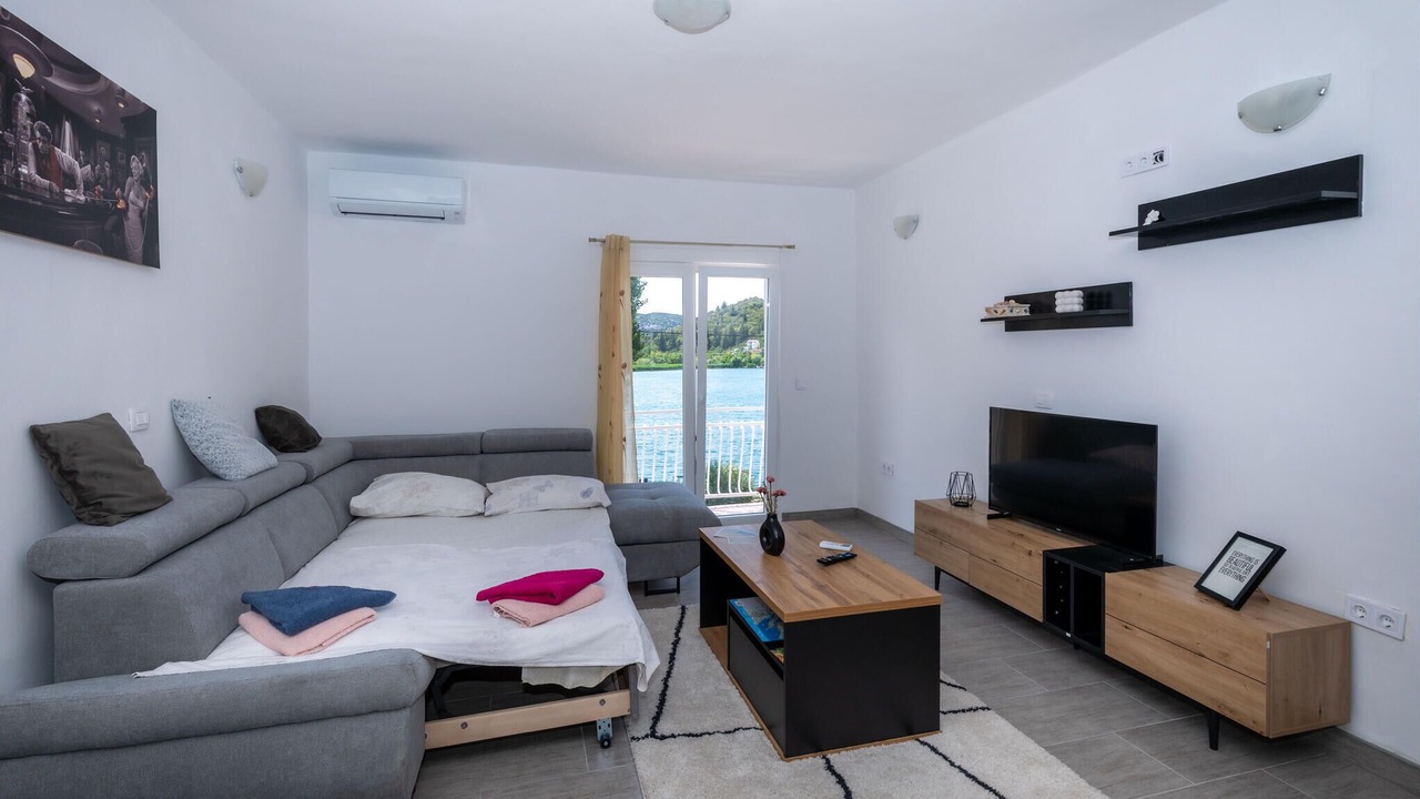 Photo of Bedroom in Ploce