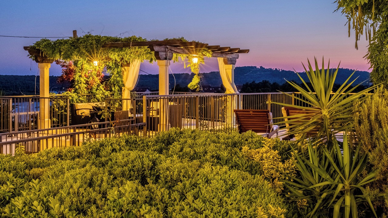Photo of Patio Balcony in Cove Makarac (Milna)