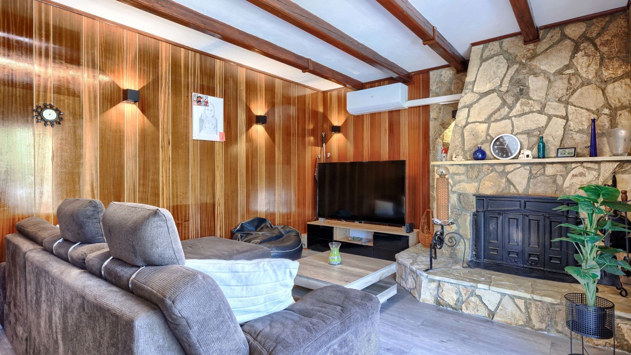 Photo of Livingroom in Becici