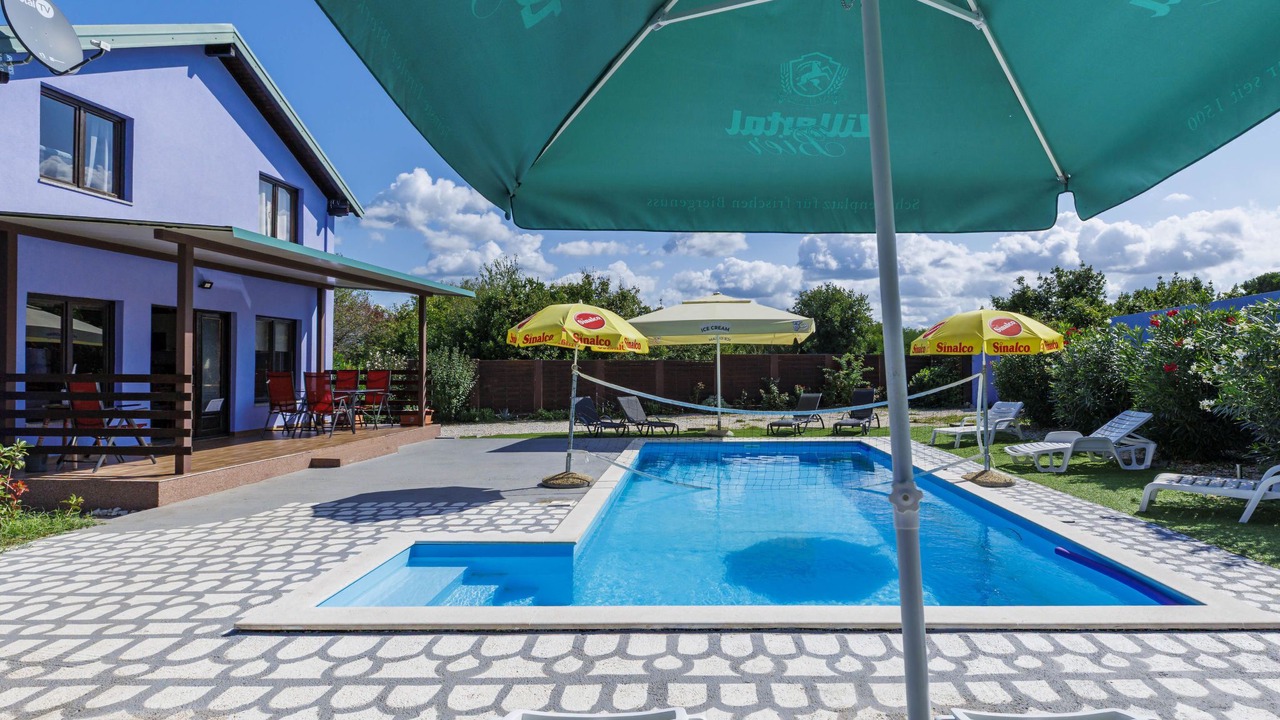 Photo of Outdoor in Materada