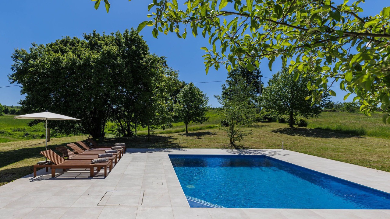 Photo of Outdoor in Jezenj