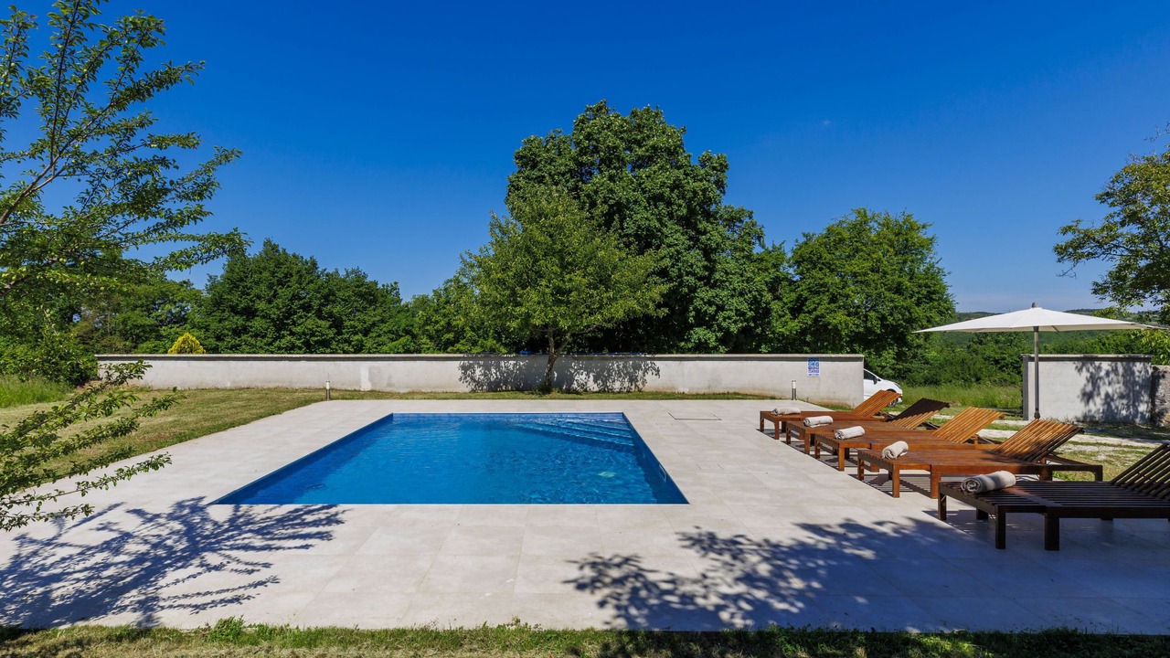 Photo of Outdoor in Jezenj