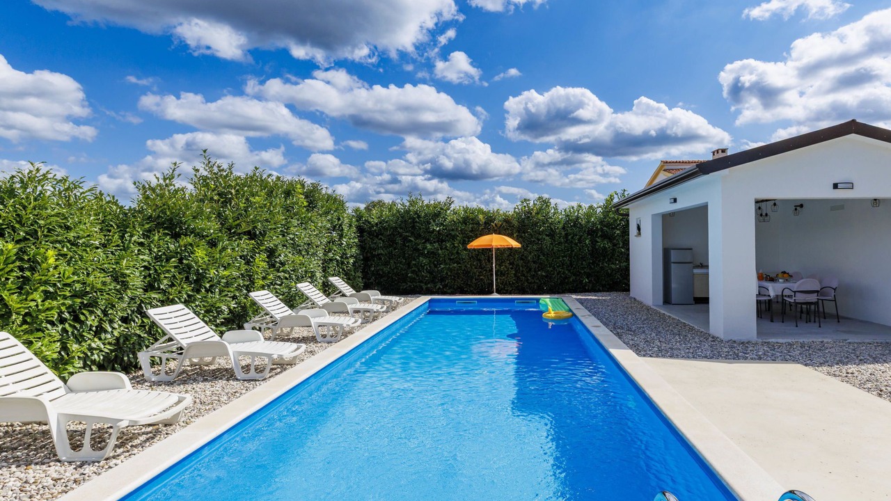 Photo of Outdoor in Strpacici