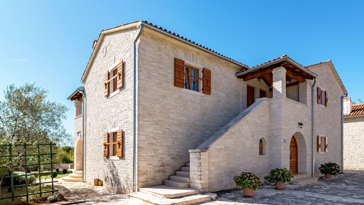 Photo of Outdoor in Stifanici