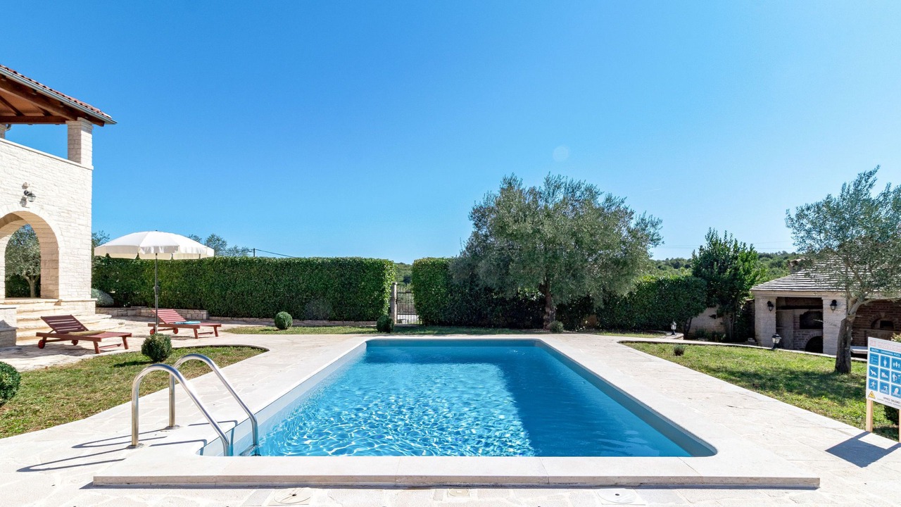 Photo of Outdoor in Stifanici