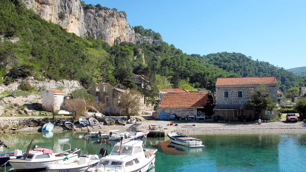 Photo of Outdoor in Cove Basina (Jelsa)