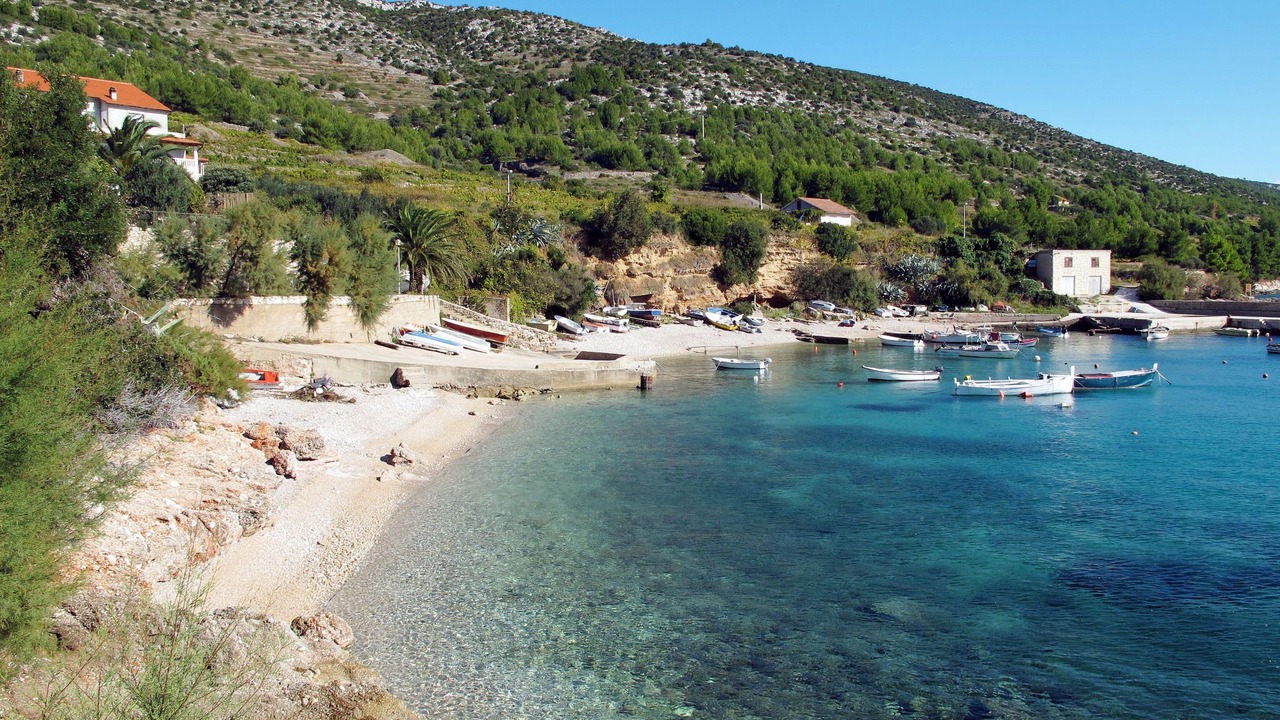 Photo of Outdoor in Cove Basina (Jelsa)