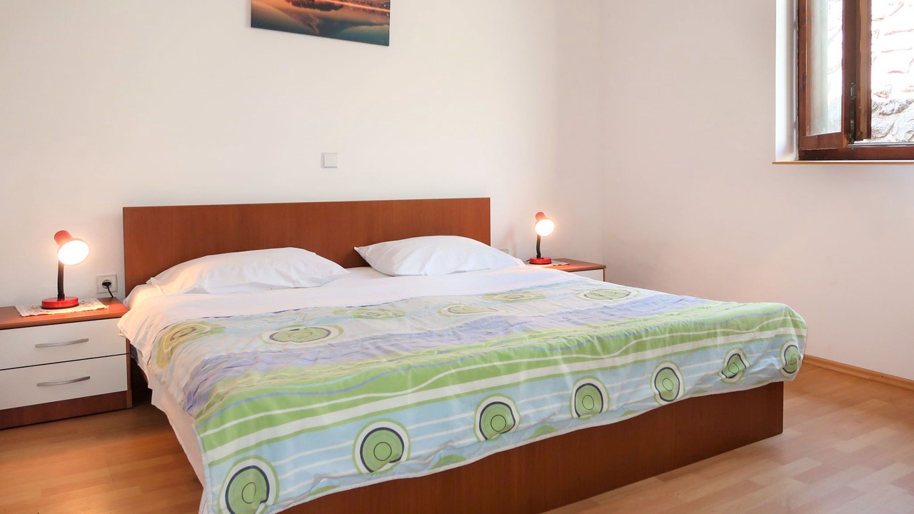 Photo of Others in Opric