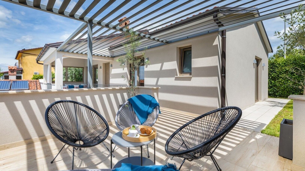 Photo of Patio Balcony in Lindar