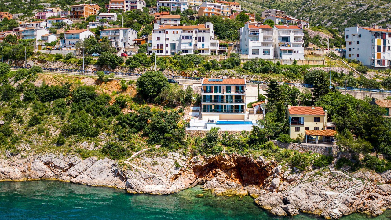 Photo of Others in Vratarusa