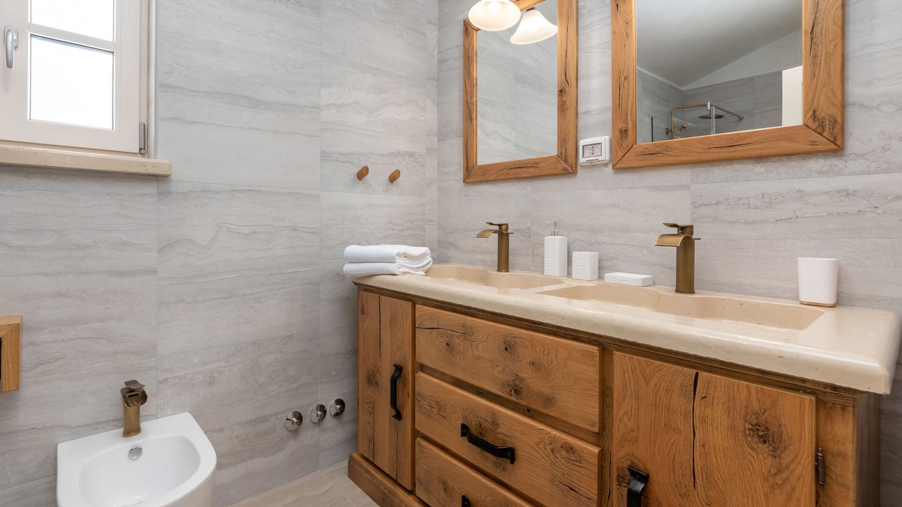 Photo of Bathroom in Bazgalji