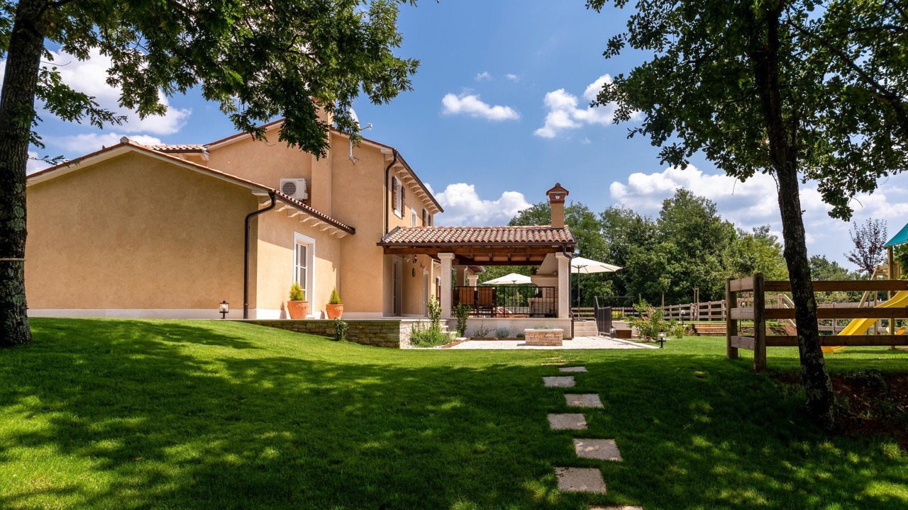 Photo of Patio Balcony in Bazgalji