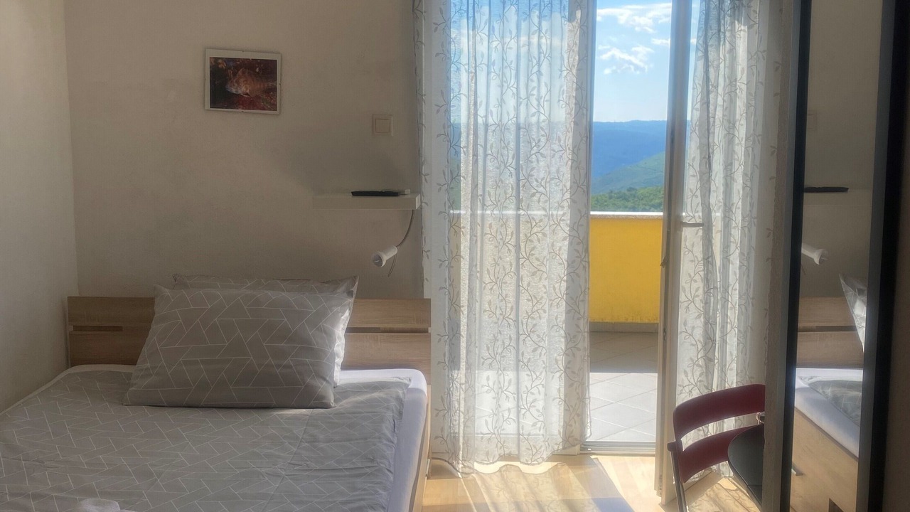 Photo of Bedroom in Rogocana