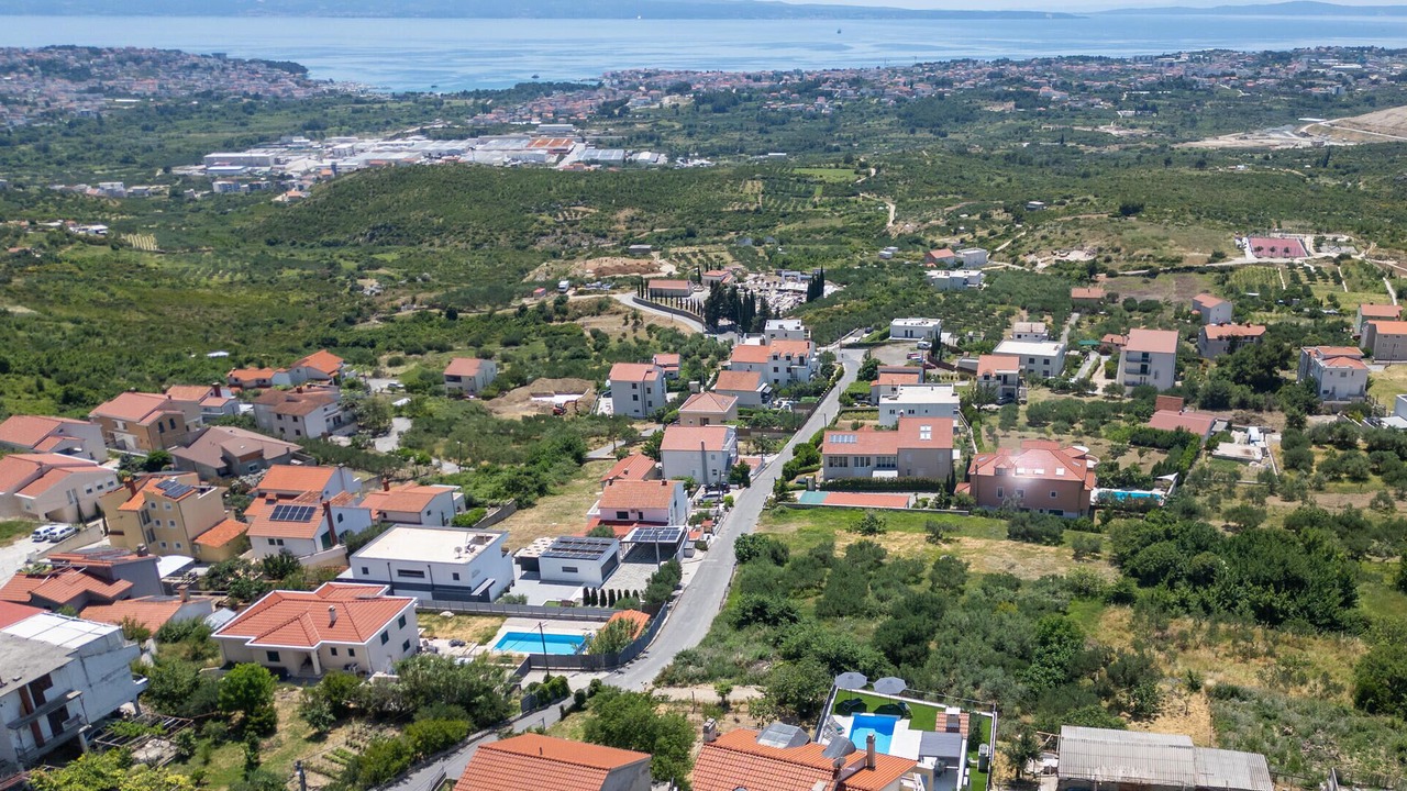 Photo of Others in Mravince