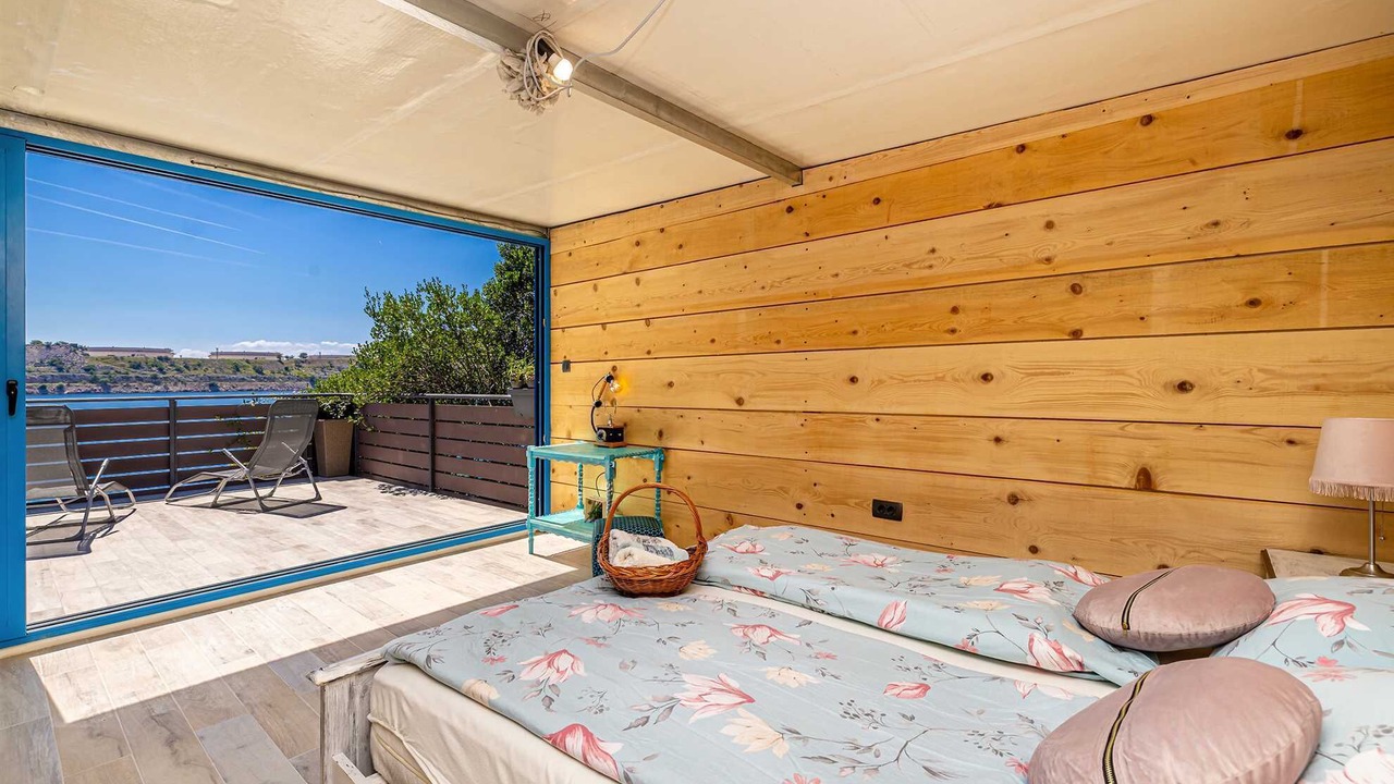 Photo of Bedroom in Omisalj