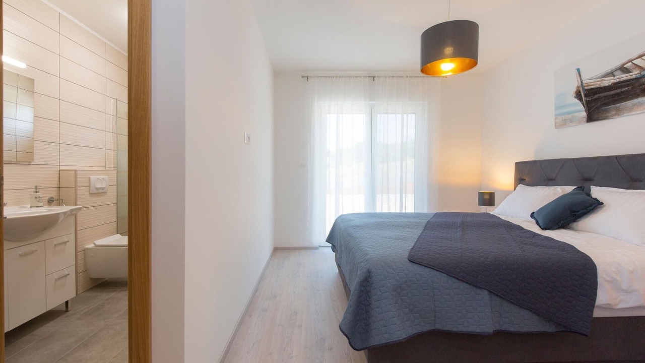 Photo of Bedroom in Topid