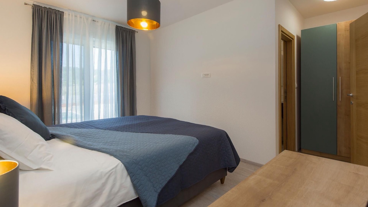 Photo of Bedroom in Topid