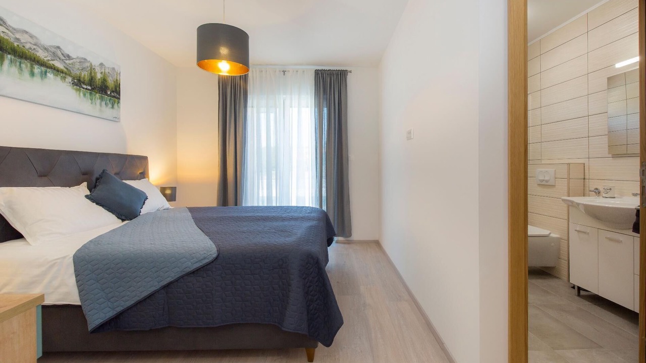 Photo of Bedroom in Topid
