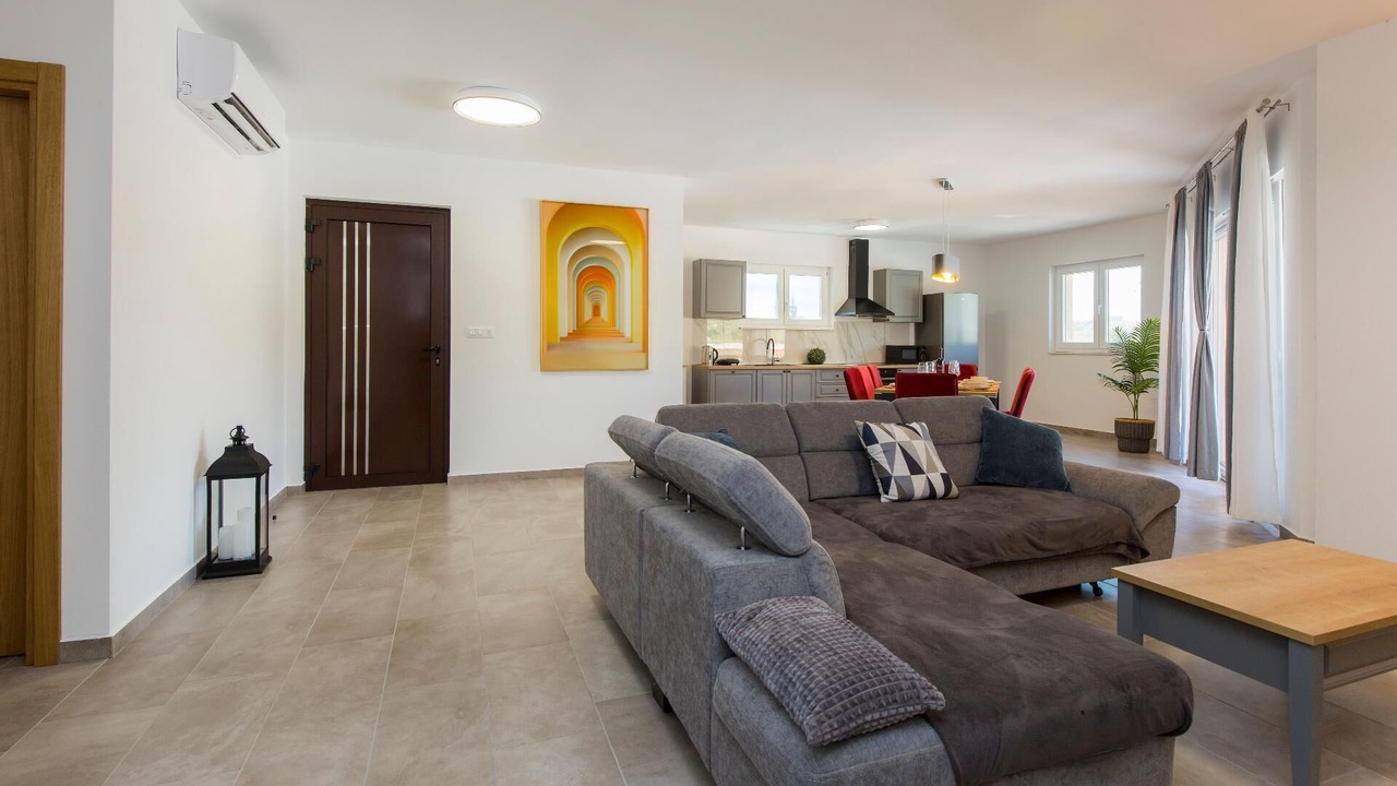 Photo of Livingroom in Topid