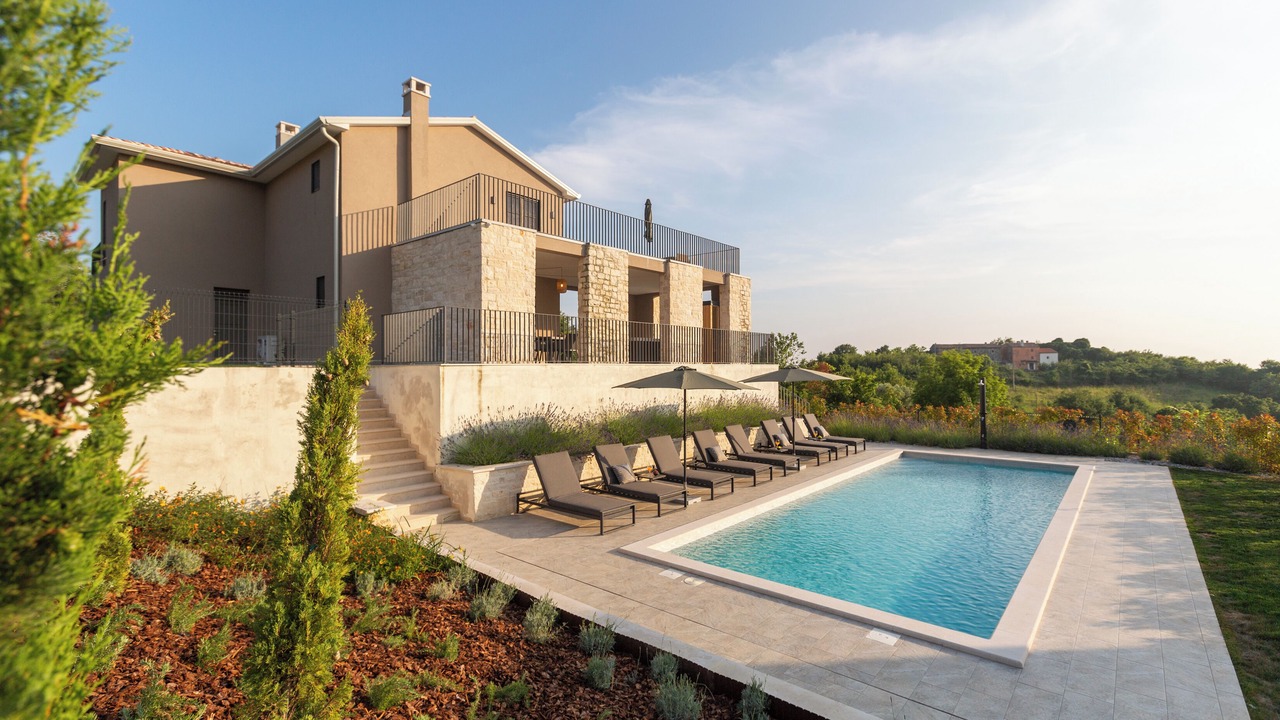 Photo of Outdoor in Baredine