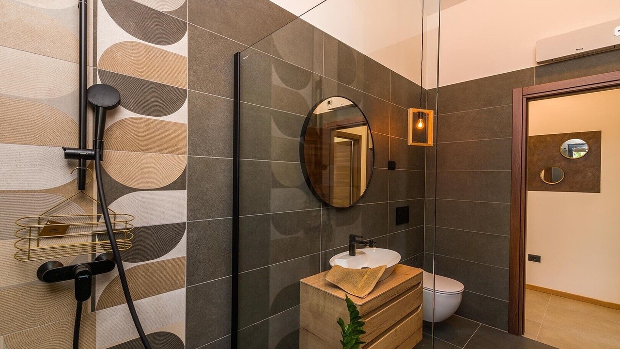 Photo of Bathroom in Prhati