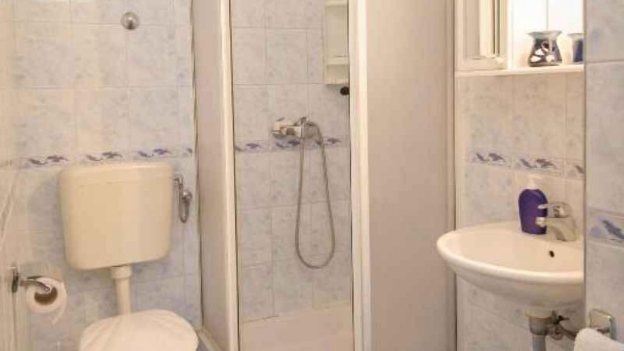 Photo of Bathroom in Brulo