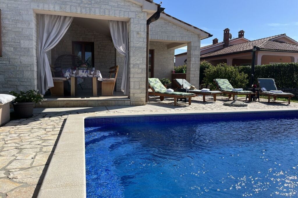 Photo of Outdoor in Grandici