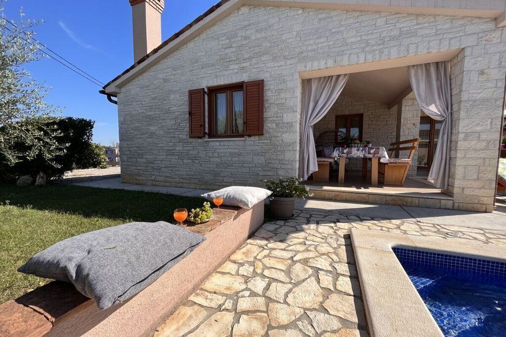 Photo of Outdoor in Grandici