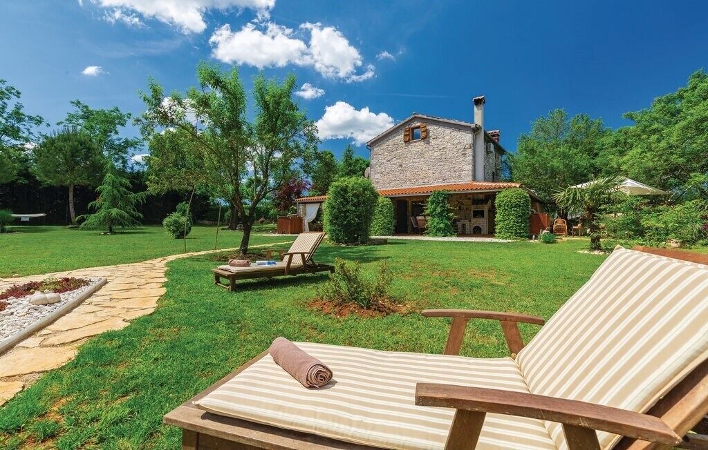 Photo of Outdoor in Kruncici