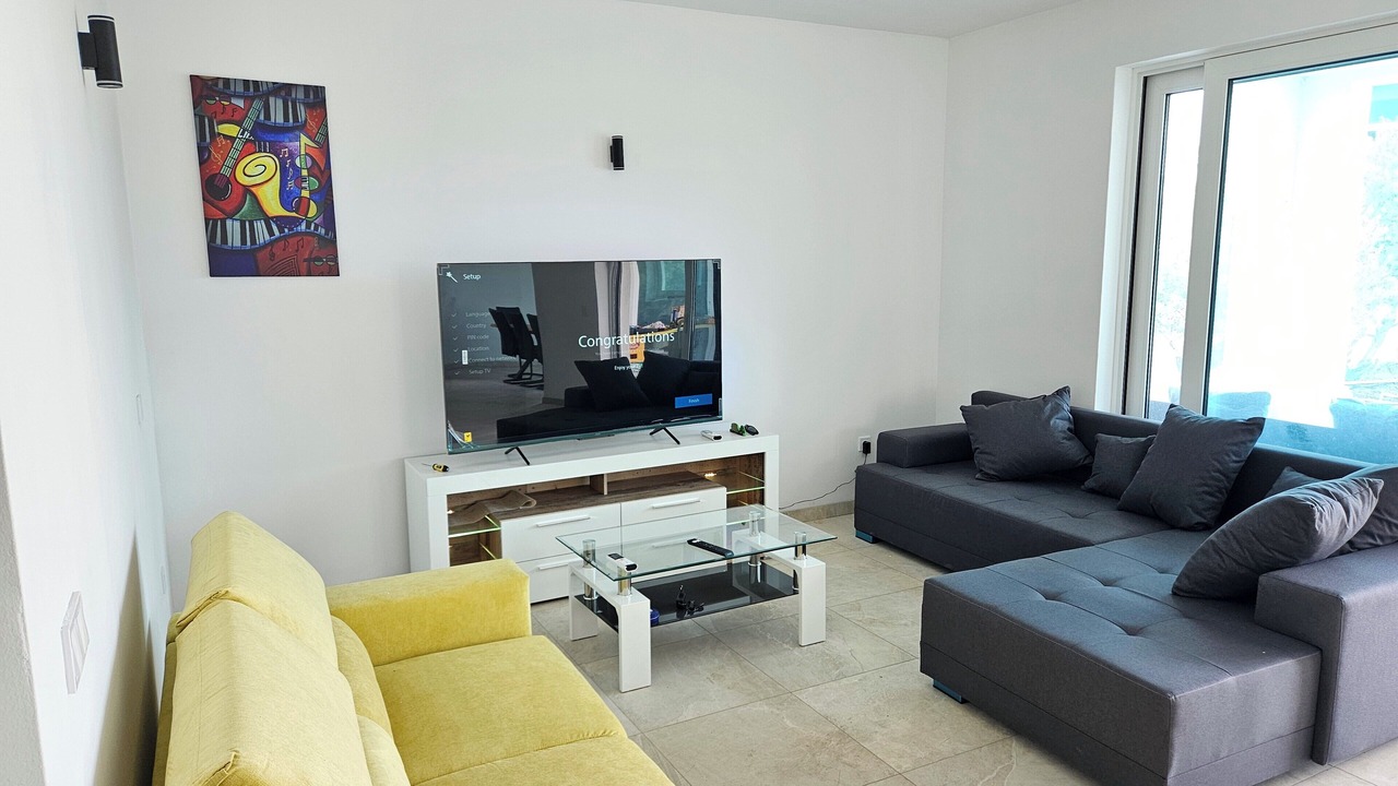 Photo of Livingroom in Blace