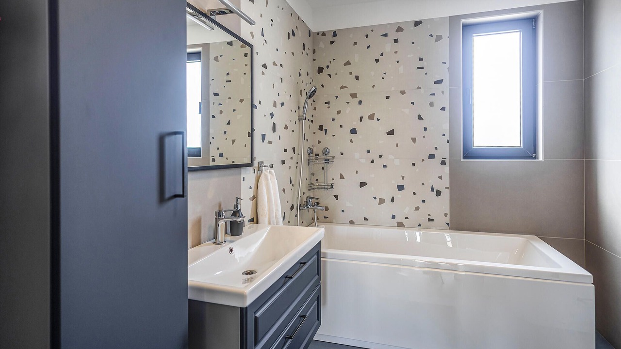 Photo of Bathroom in Zman
