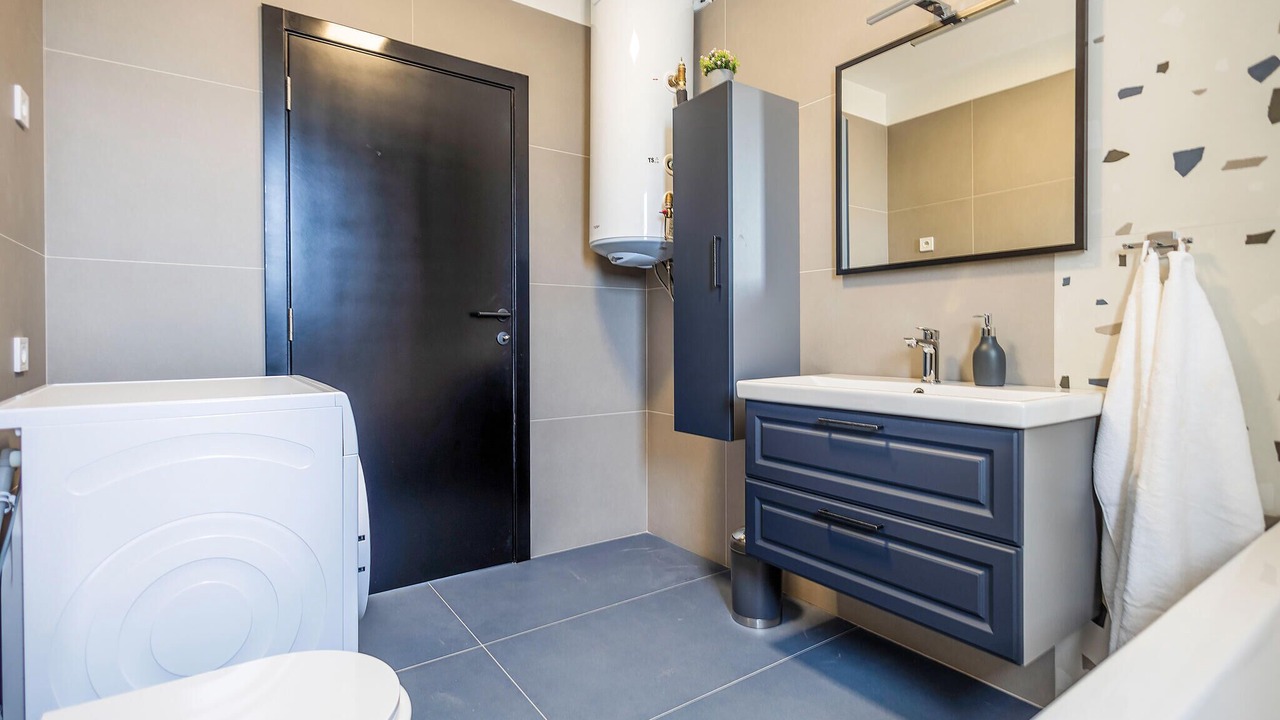 Photo of Bathroom in Zman