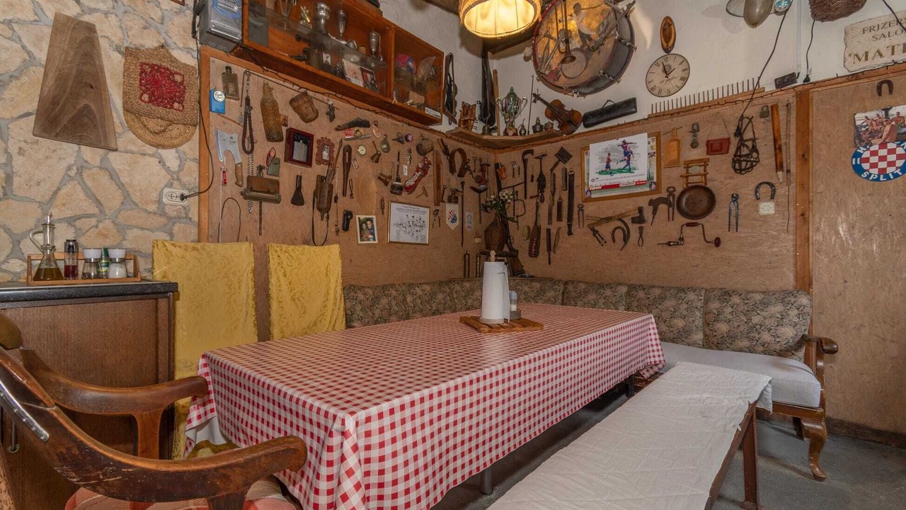 Photo of Others in Mravince