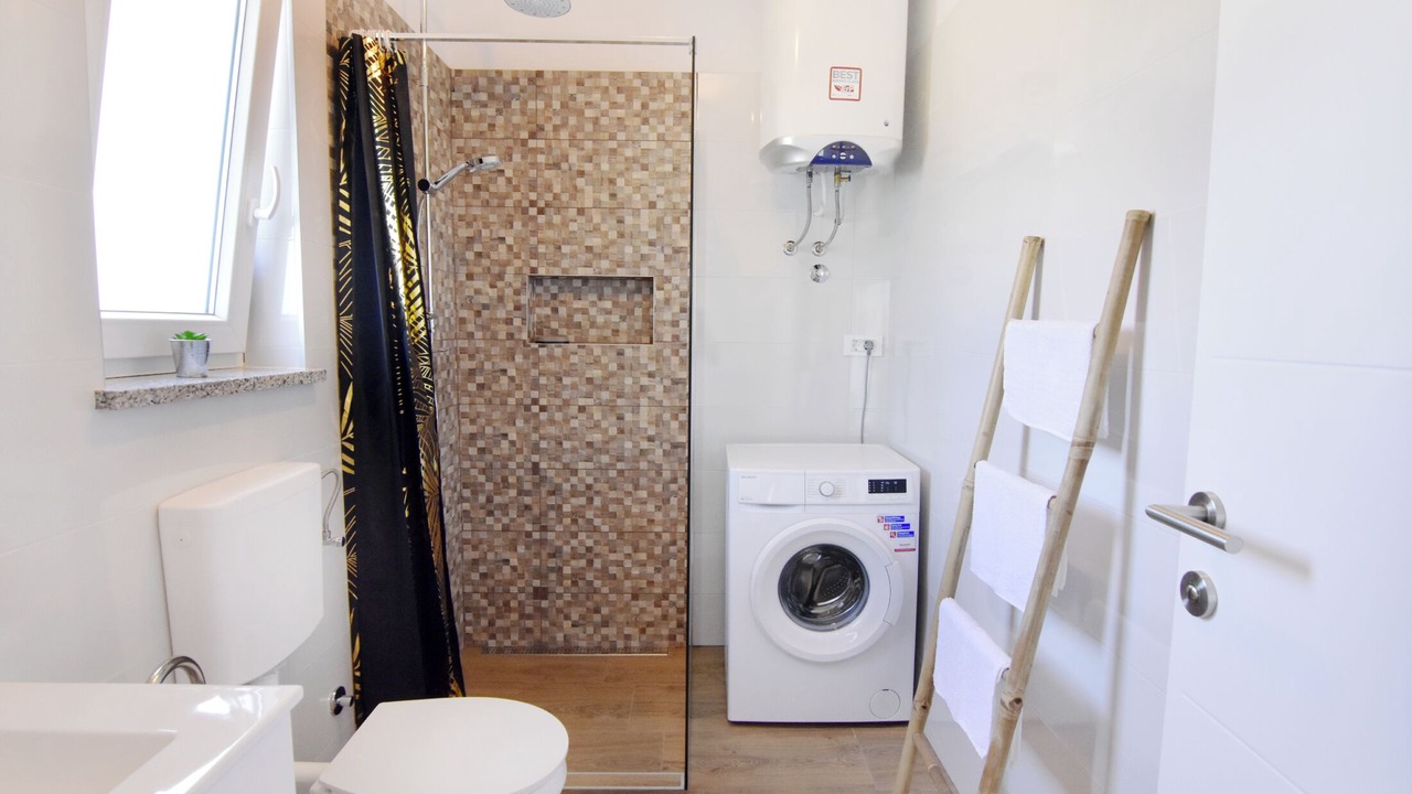 Photo of Bathroom in Seget