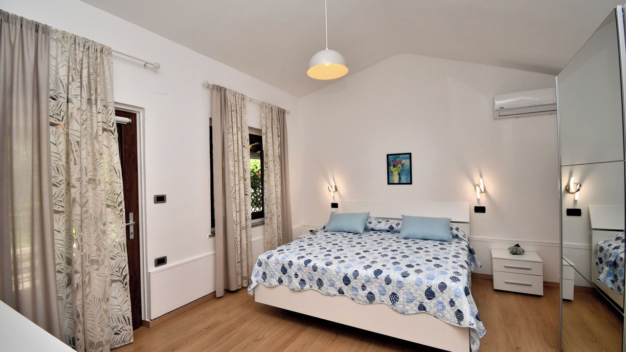 Photo of Bedroom in Radini