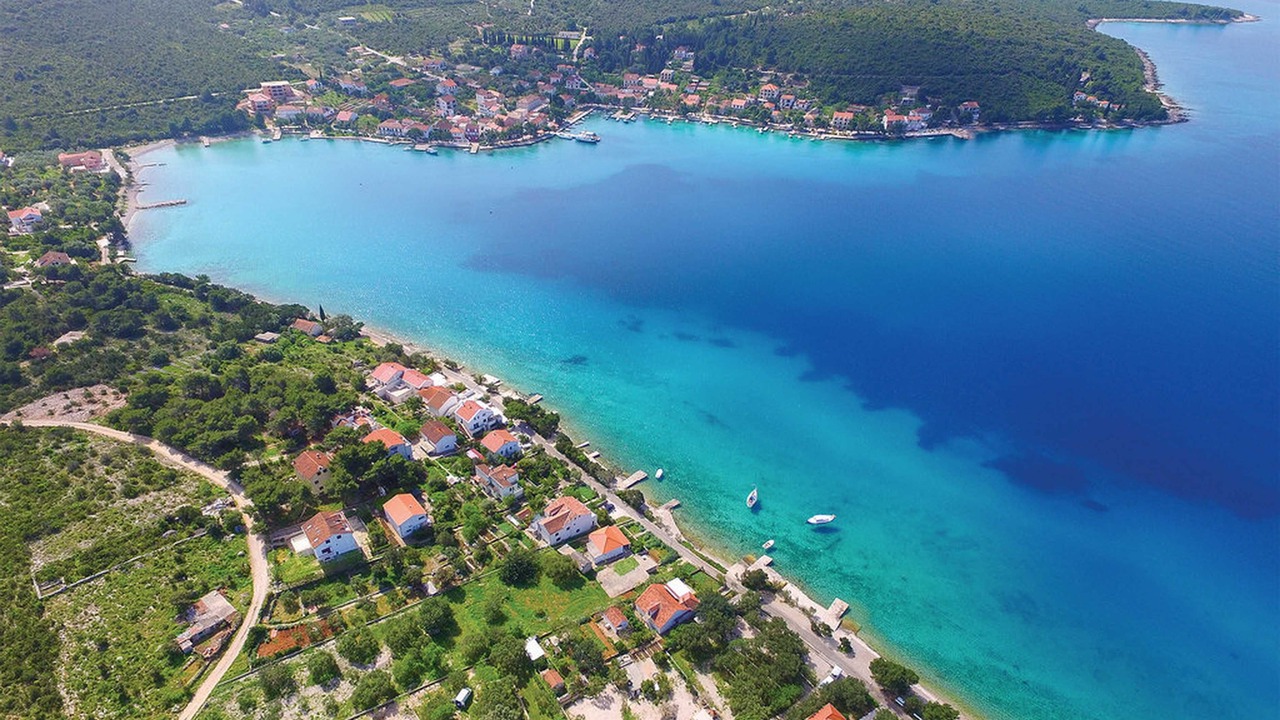 Photo of Outdoor in Loviste