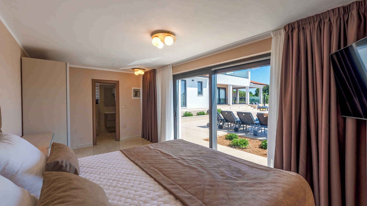 Photo of Bedroom in Brgod