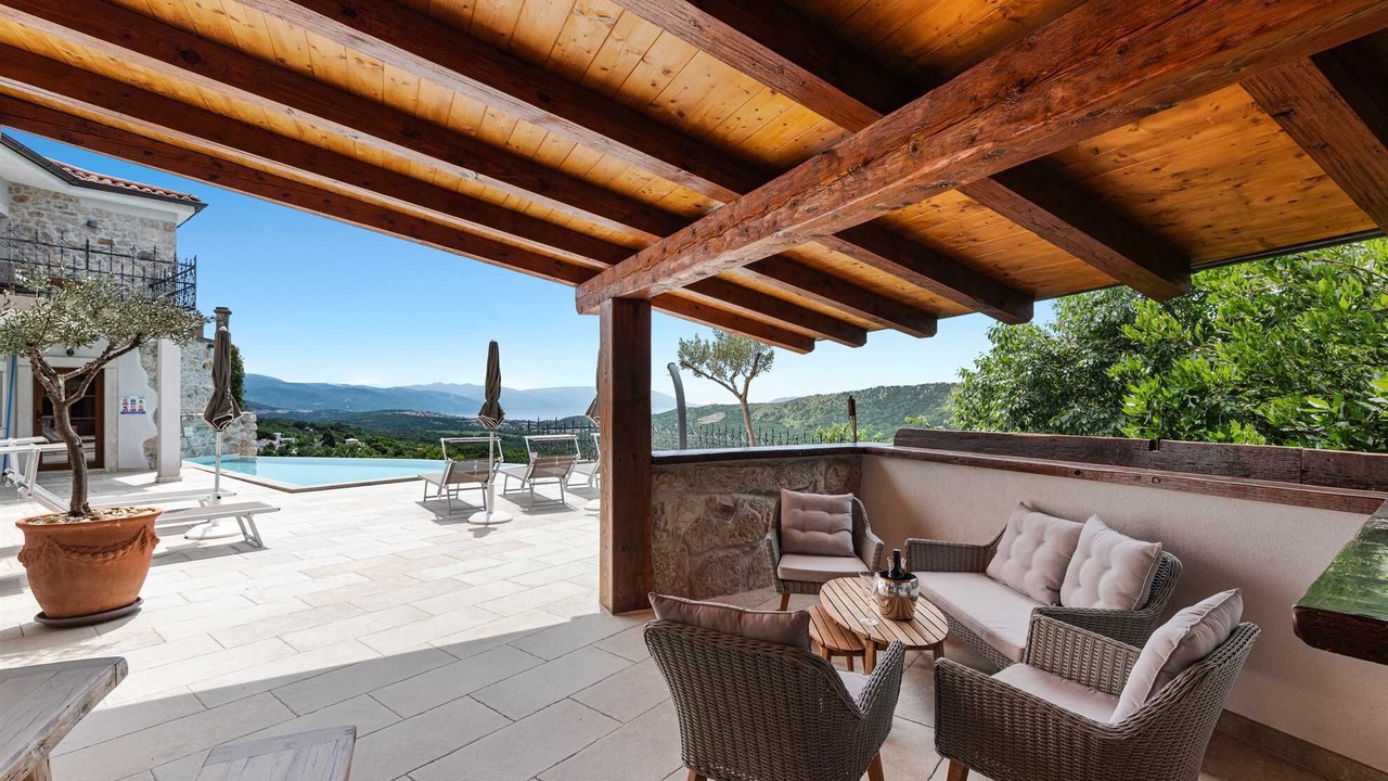 Photo of Outdoor in Bribir