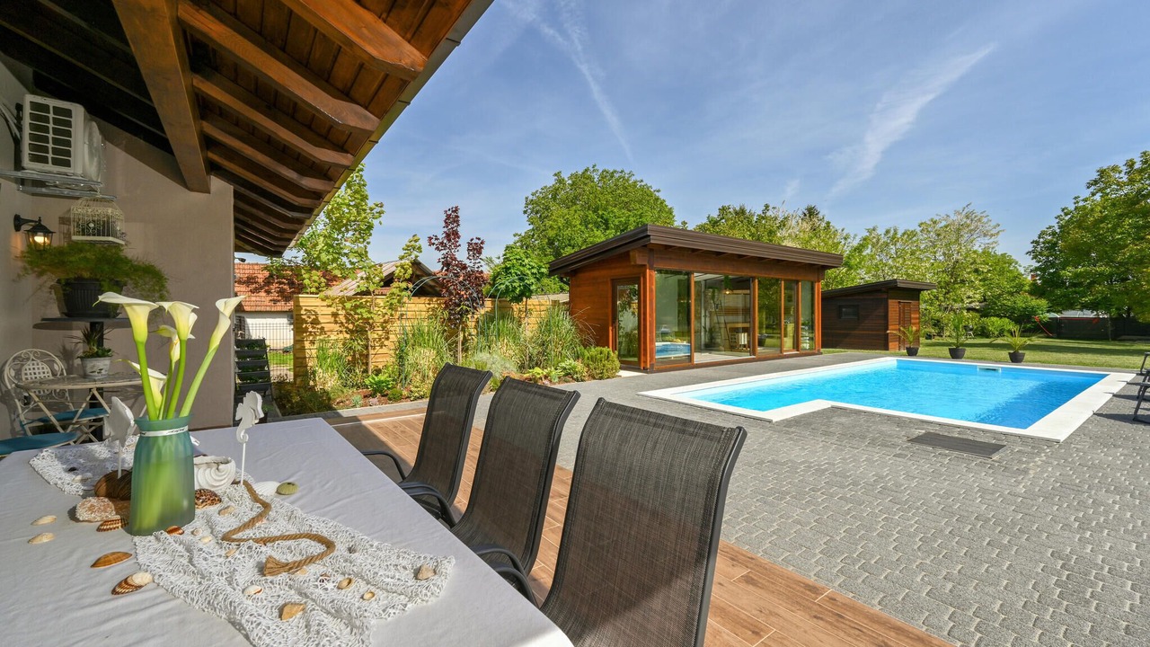 Photo of Outdoor in Puscine
