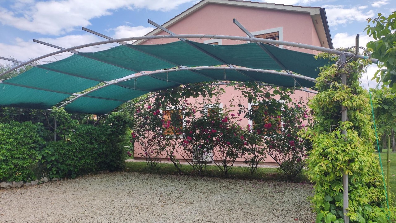 Photo of Outdoor in Laginji